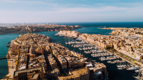 Esplorare Malta in estate: itinerari culturali a prova di caldo