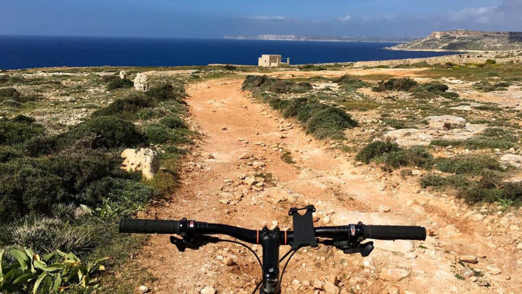 Biking-a-Malta